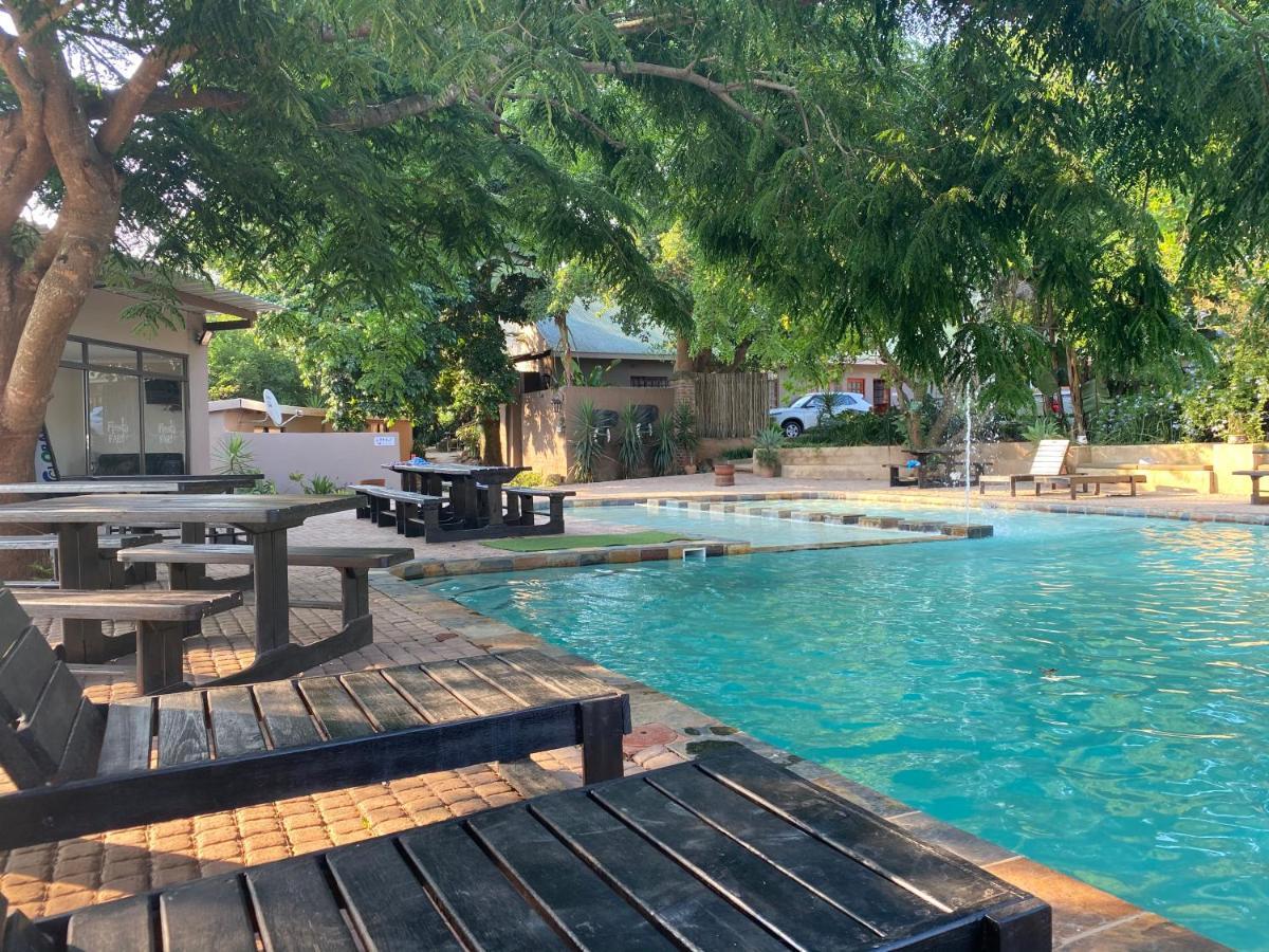 El Roi Guest Lodge 화이트 리버 외부 사진
